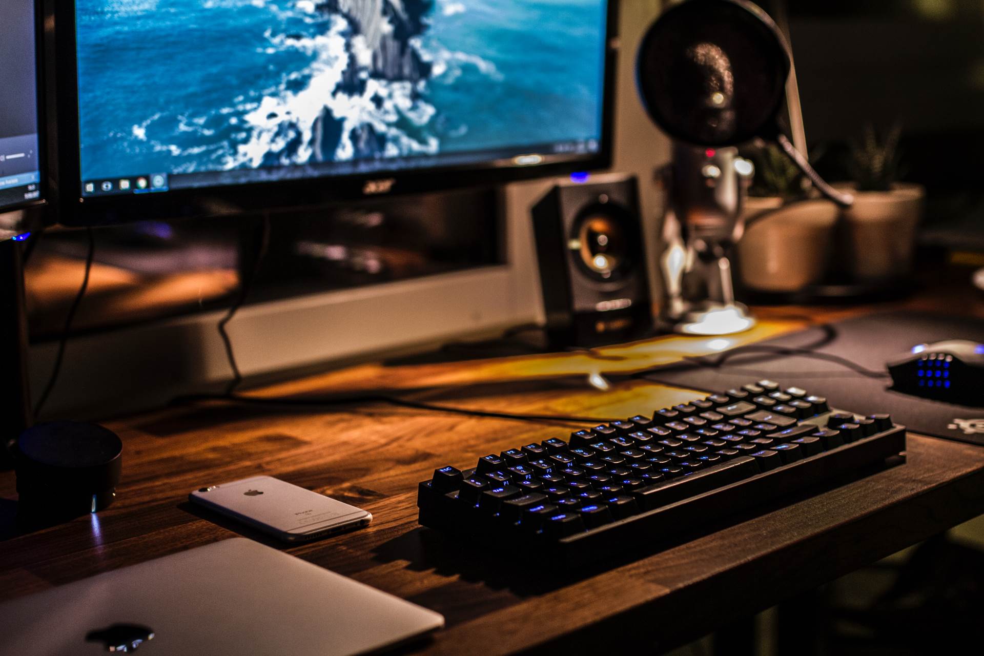 desk